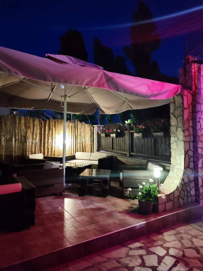 Enjoy Guest House Nisipurile de Aur Exterior foto