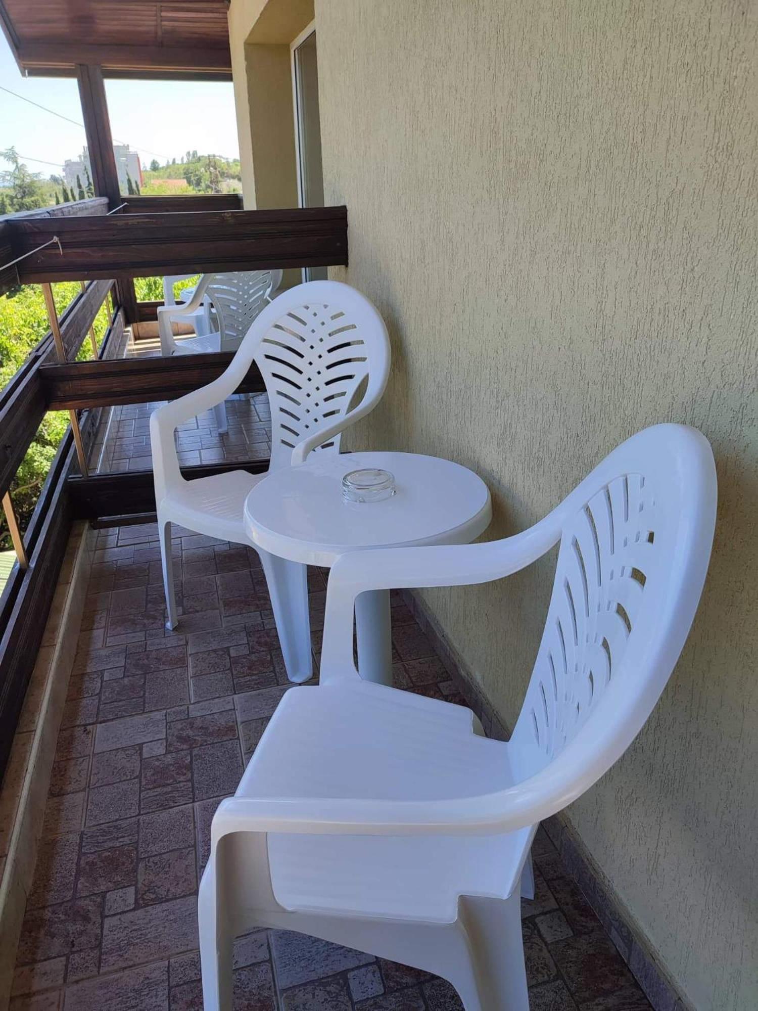 Enjoy Guest House Nisipurile de Aur Exterior foto